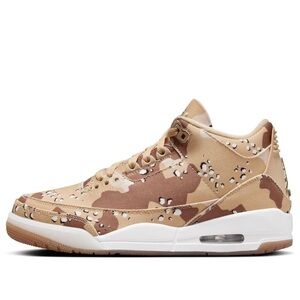 Air Jordan 3 Retro Camo Women’s Size 6 Desert Camo Sneakers